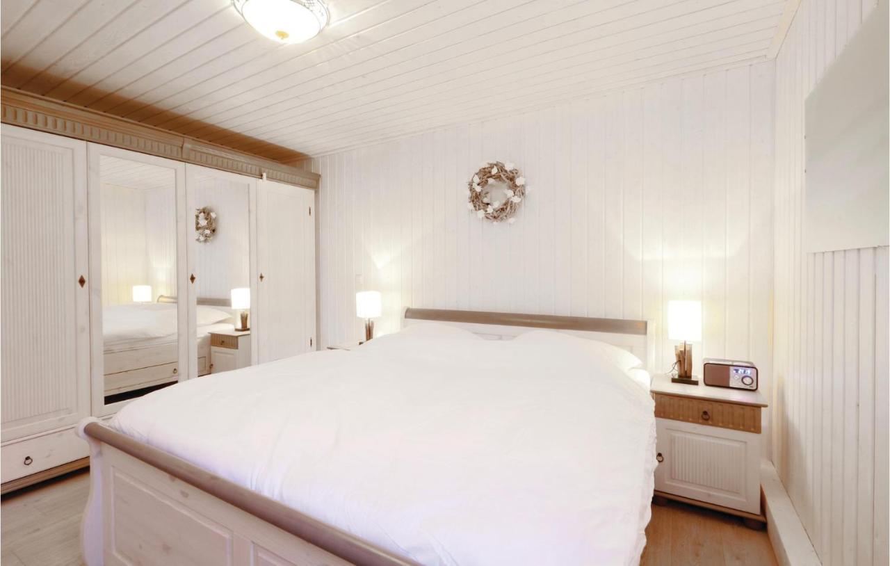 Gorgeous Home In Zerpenschleuse With Wifi Exteriör bild